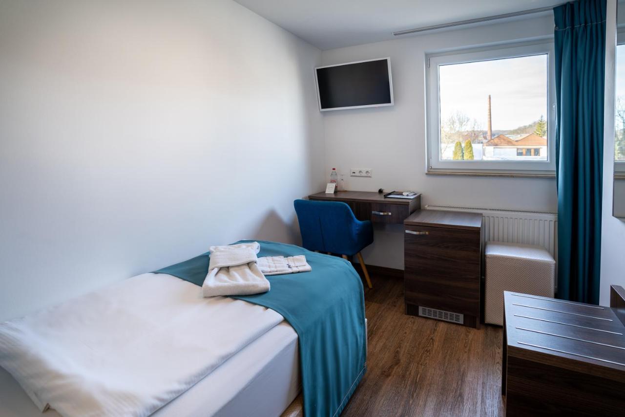 Hotel Myrsini Kirchentellinsfurt Dış mekan fotoğraf